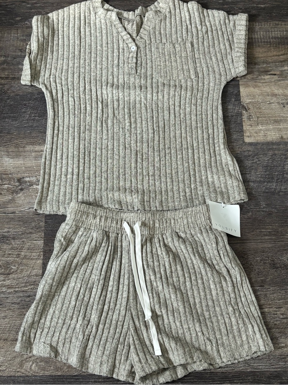 WomensRibbed Beige Set - Short Sleeve Top & Shorts